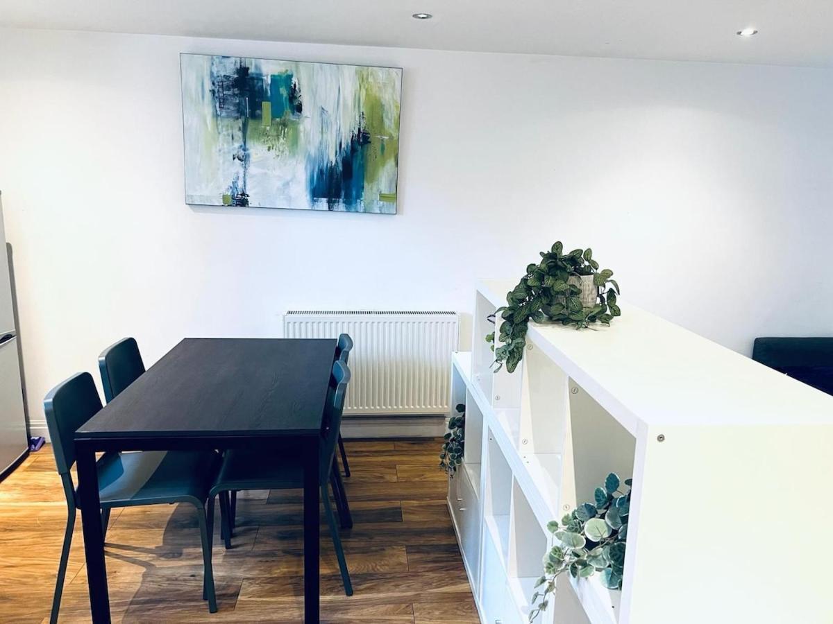 Gorgeous Flat In * Londra